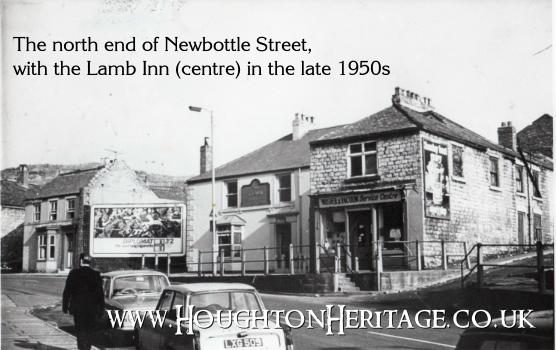 The north end of Newbottle Street in the late 1950s.  The building in the centre of the photograph is the Lamb Inn public house