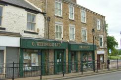 Front view of the Red Lion pub building, Houghton-le-Spring, 2009